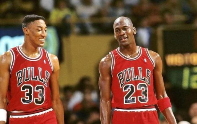 PP电子官方-皮蓬：乔丹能夺冠靠的是我 他不是最伟大的球员